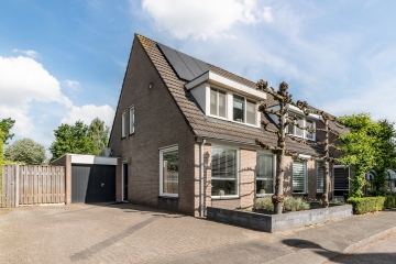 Betuwehof 88, Helmond