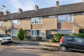 Deken B.J.van Miertstraat 12, Best