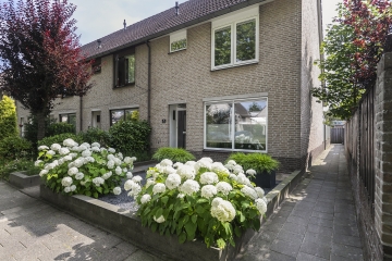 Plataan 31, Best - 5682 GL